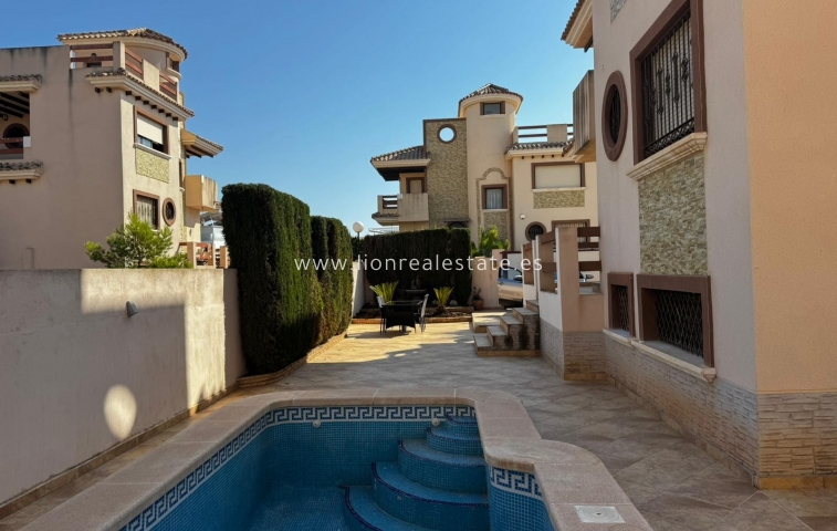 Odsprzedaż - Szalet - Orihuela Costa - Villamartín