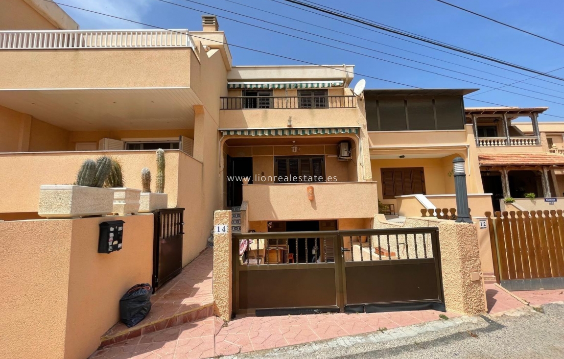 Odsprzedaż - Terraced house - Torrevieja - Torre la mata