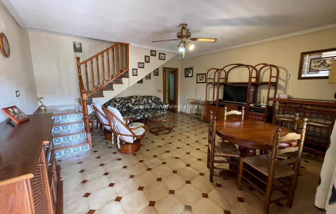 Odsprzedaż - Terraced house - Torrevieja - Torre la mata