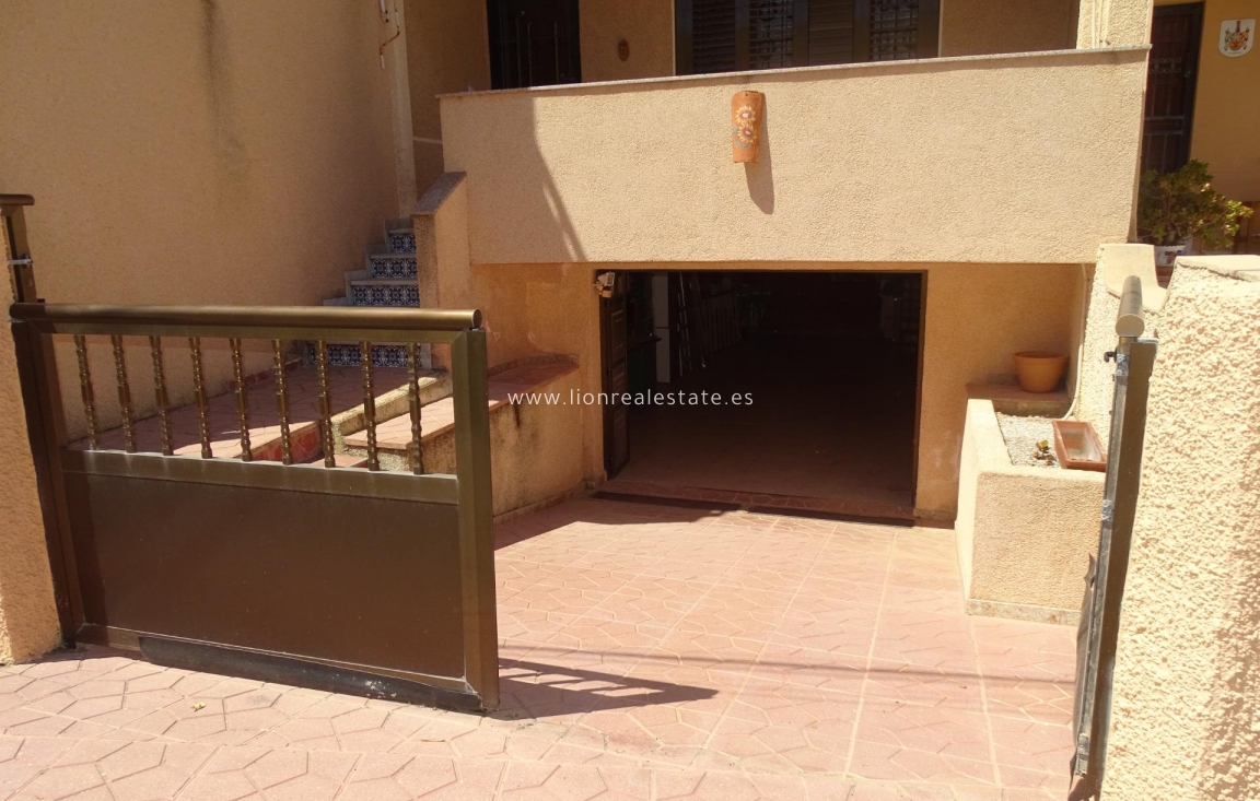 Odsprzedaż - Terraced house - Torrevieja - Torre la mata