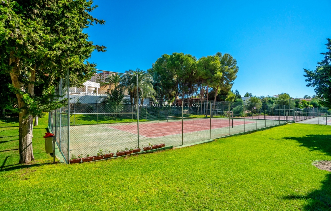 Odsprzedaż - Town House - Orihuela Costa - Campoamor