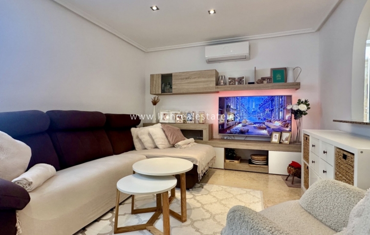 Odsprzedaż - Town House - Orihuela Costa - La Florida