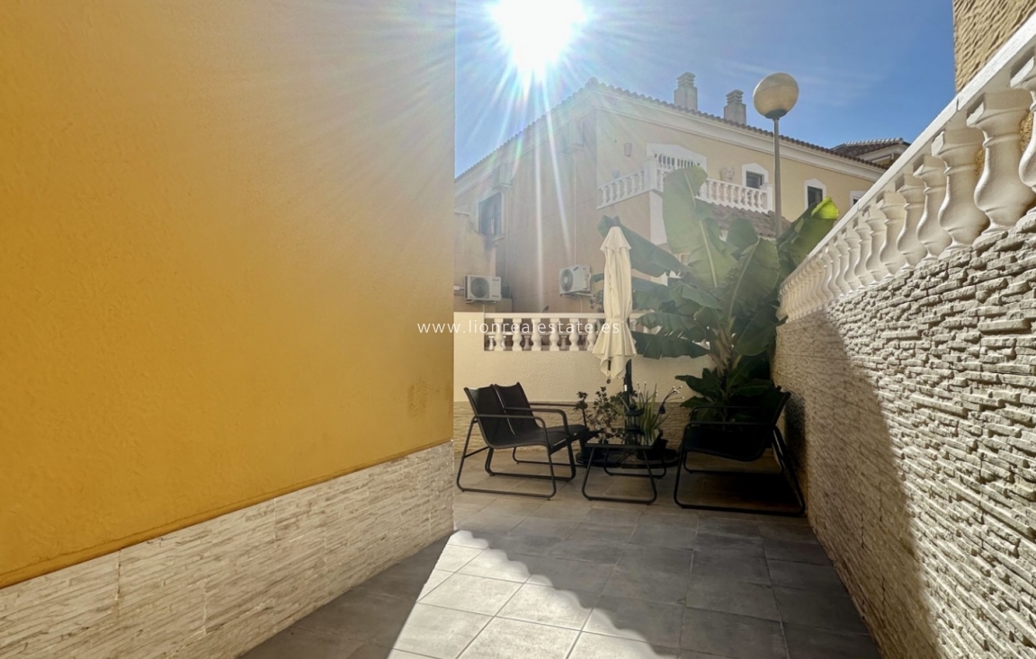 Odsprzedaż - Town House - Orihuela Costa - La Florida