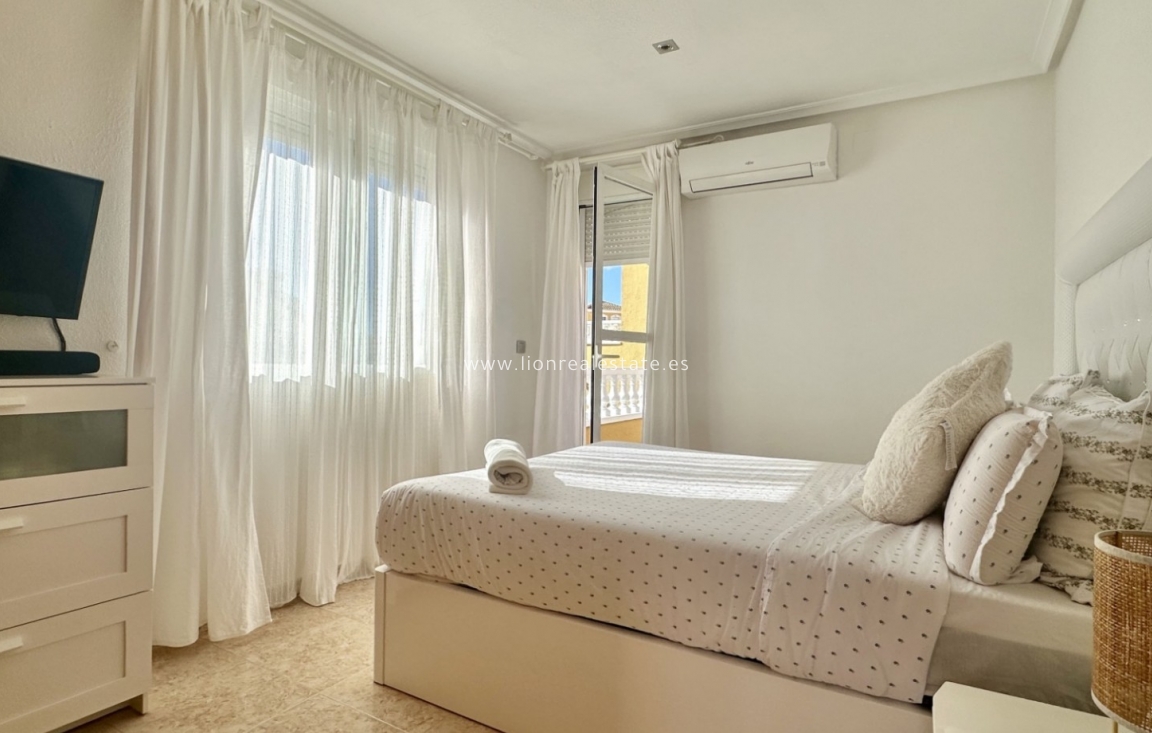 Odsprzedaż - Town House - Orihuela Costa - La Florida