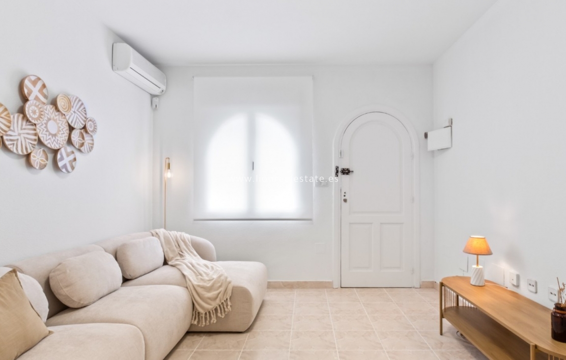 Odsprzedaż - Town House - Orihuela Costa - La Florida