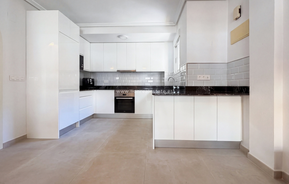 Odsprzedaż - Town House - Orihuela Costa - La Regia