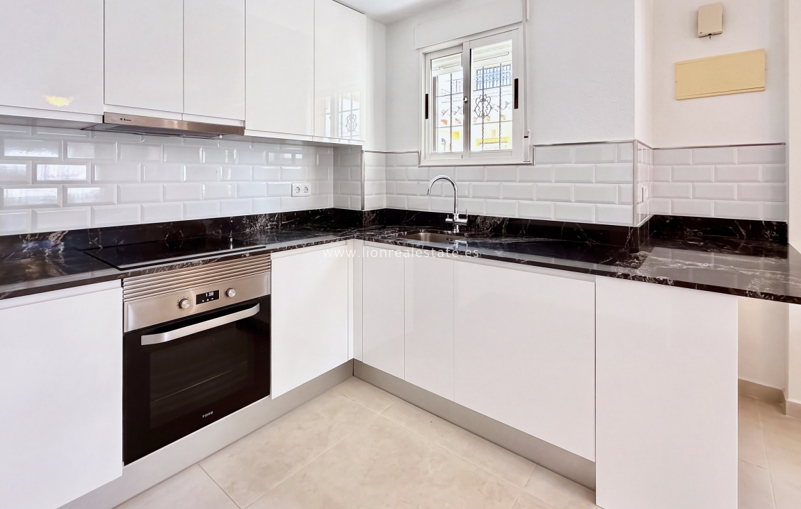 Odsprzedaż - Town House - Orihuela Costa - La Regia