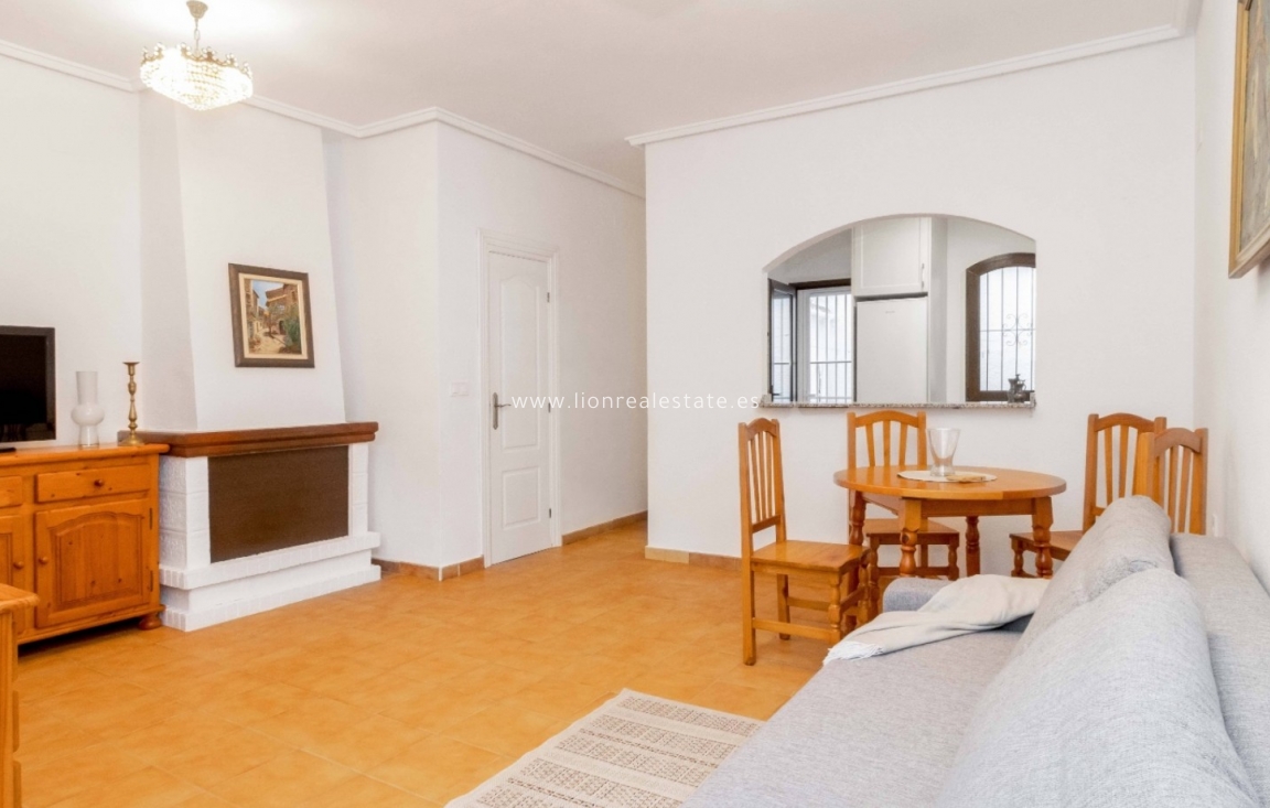 Odsprzedaż - Town House - Orihuela Costa - La Zenia