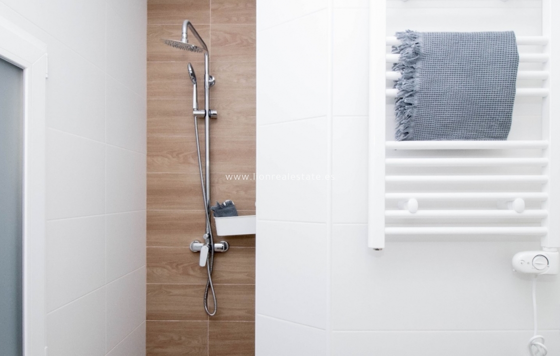 Odsprzedaż - Town House - Orihuela Costa - La Zenia