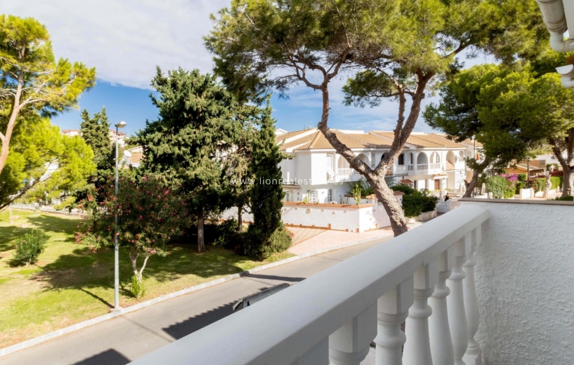 Odsprzedaż - Town House - Orihuela Costa - La Zenia