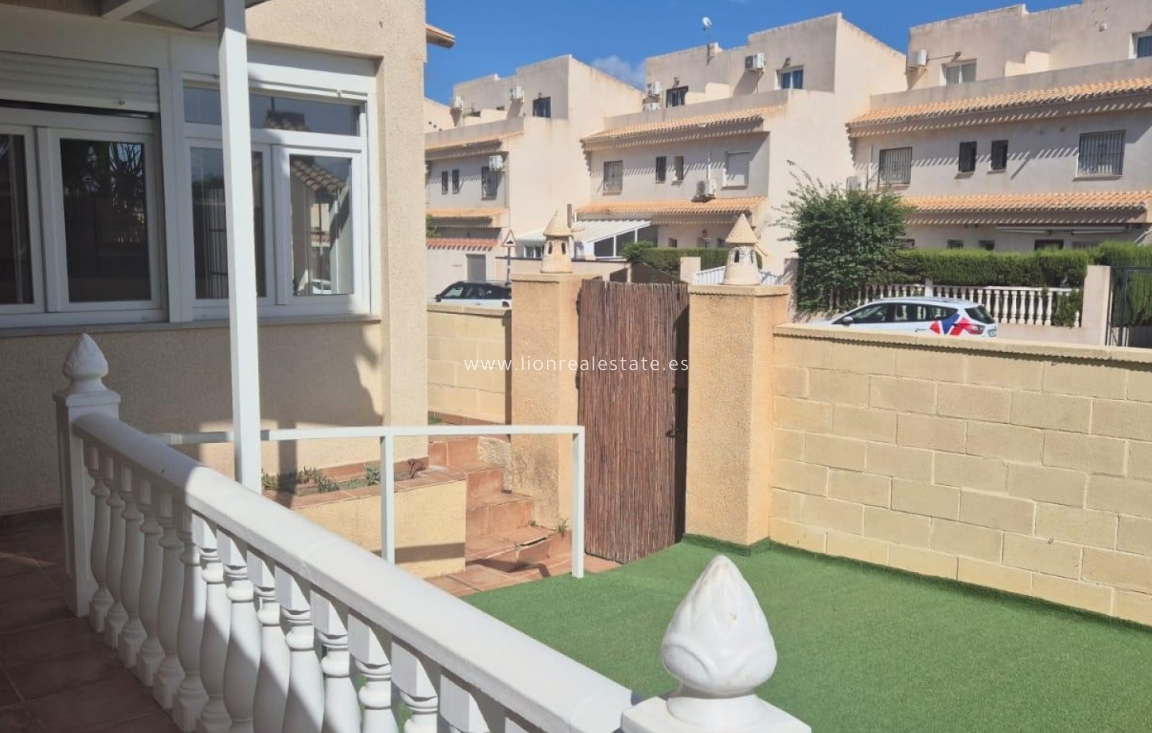 Odsprzedaż - Town House - Orihuela Costa - Playa Flamenca