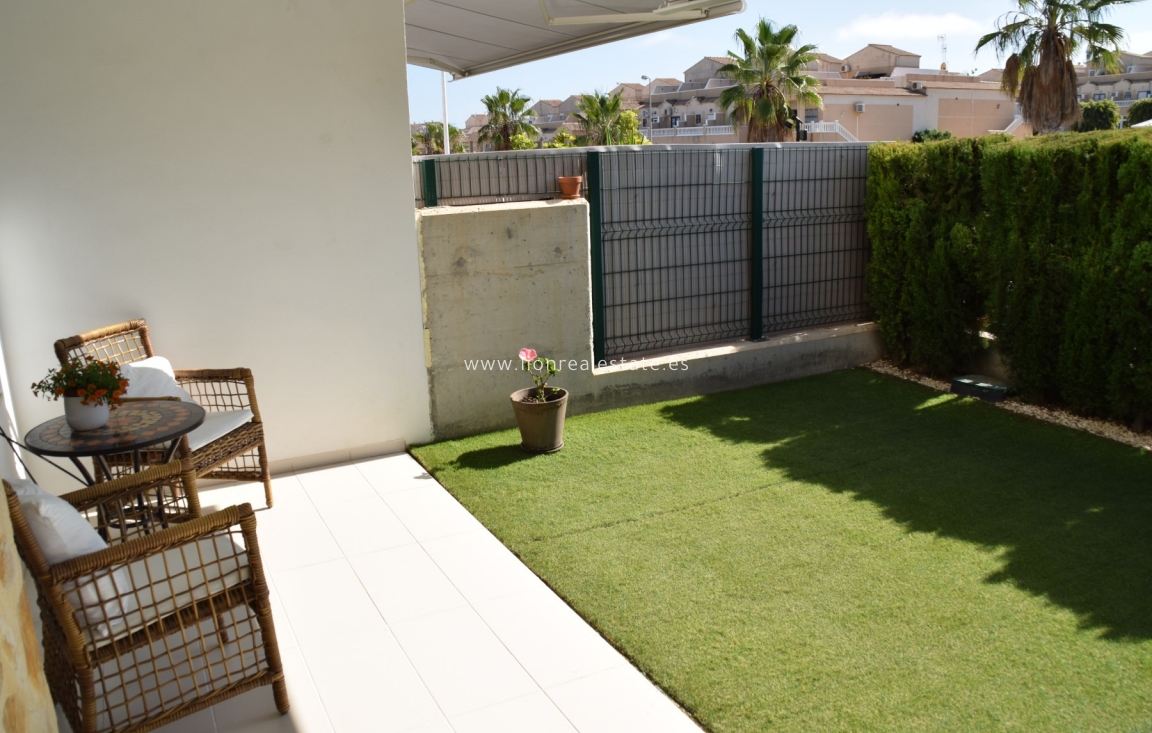 Odsprzedaż - Town House - Orihuela Costa - Punta Prima