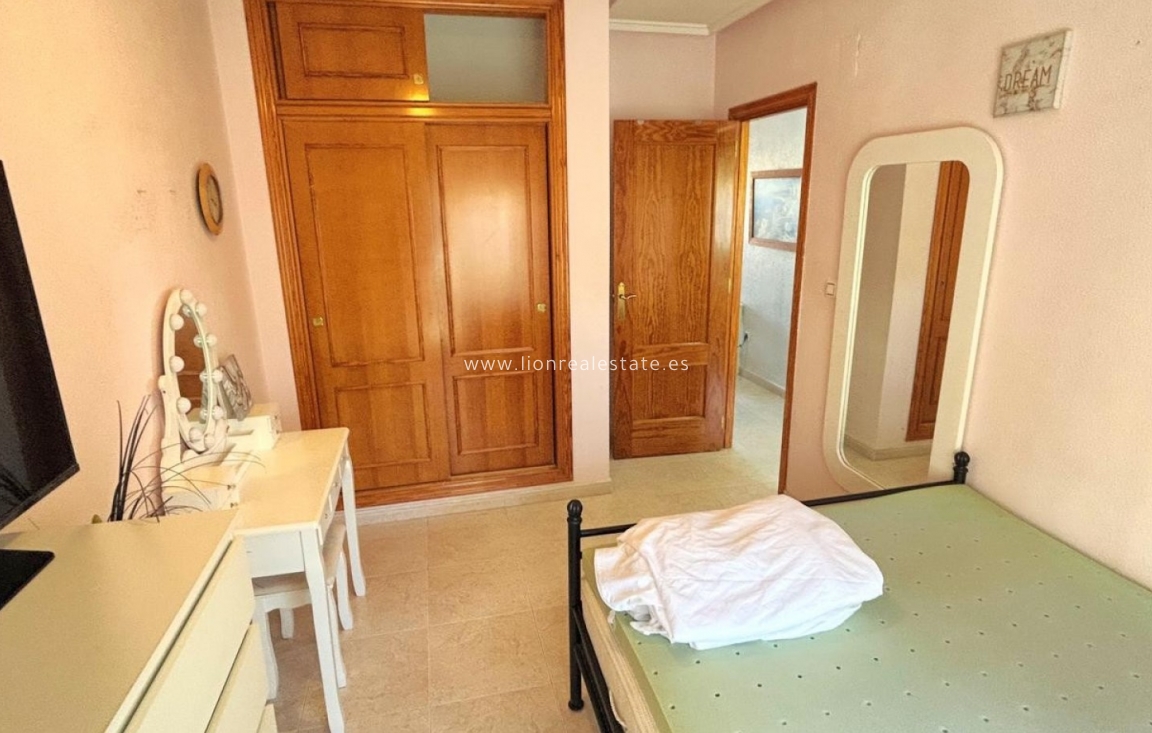 Odsprzedaż - Town House - Orihuela Costa - Villamartín