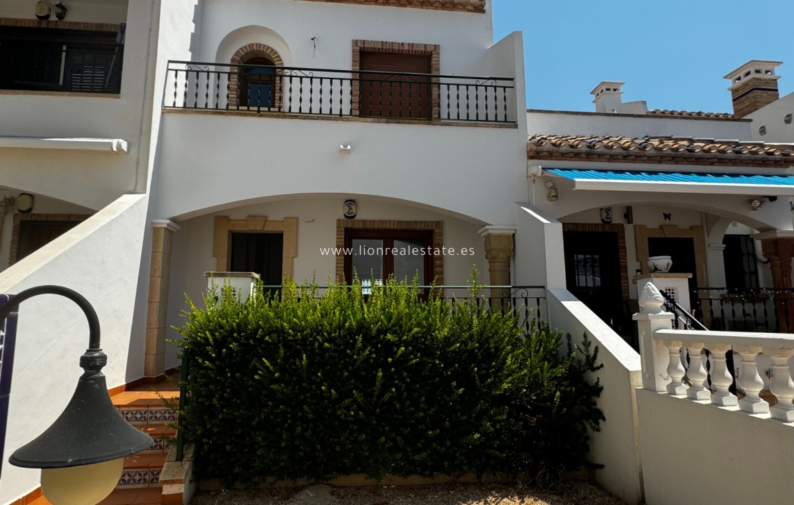 Odsprzedaż - Town House - Orihuela Costa - Villamartín