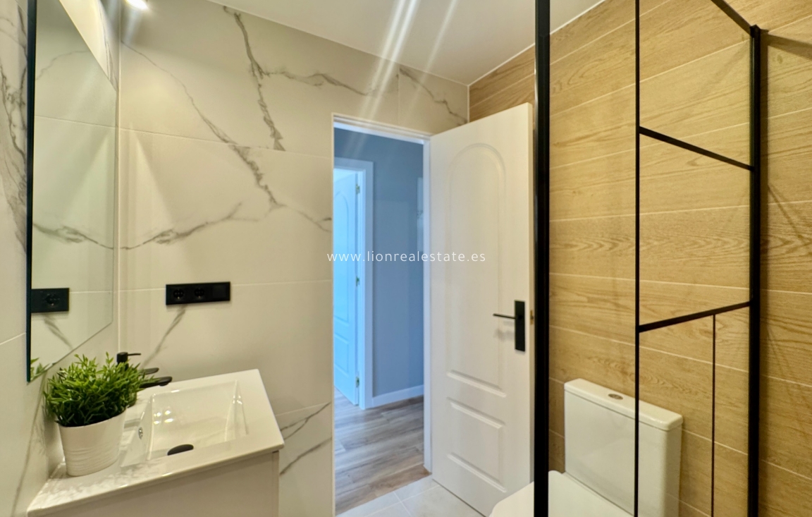 Odsprzedaż - Town House - Orihuela Costa