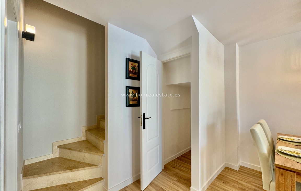 Odsprzedaż - Town House - Orihuela Costa