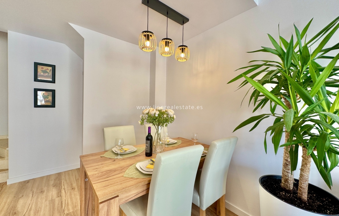 Odsprzedaż - Town House - Orihuela Costa