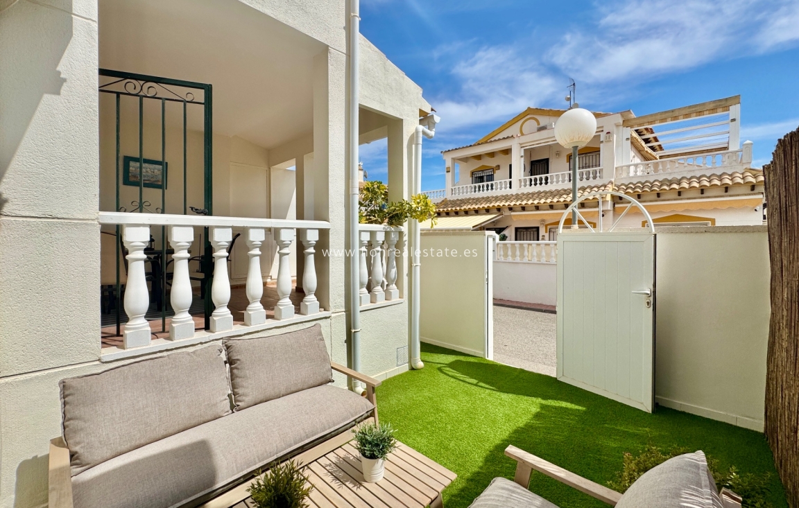 Odsprzedaż - Town House - Orihuela Costa