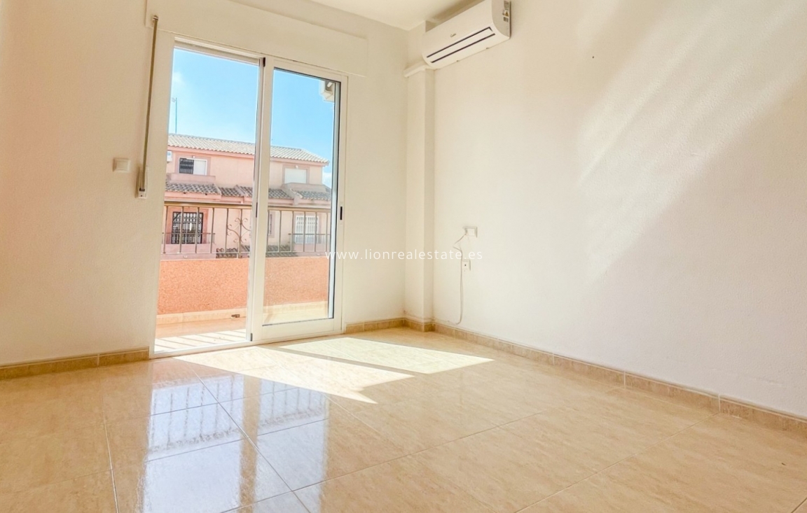 Odsprzedaż - Town House - San Javier