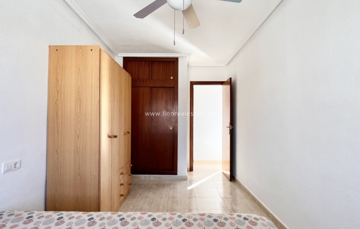 Odsprzedaż - Town House - Torrevieja - La Siesta - El Salado -  Torreta