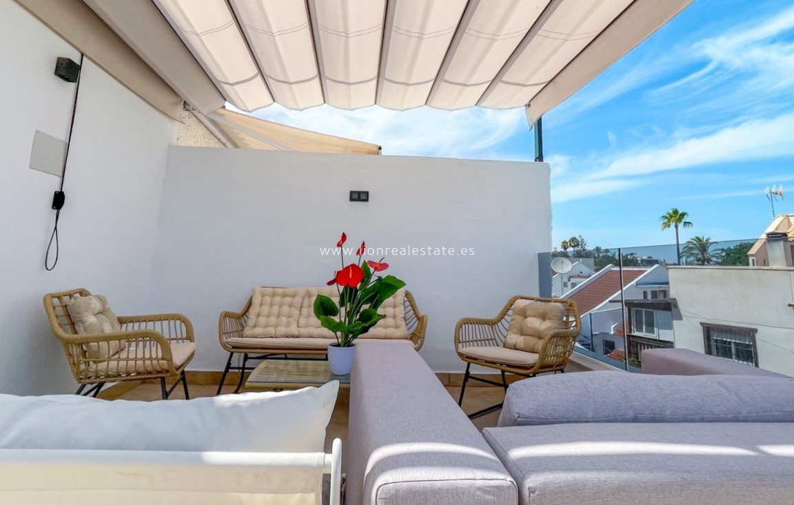 Odsprzedaż - Town House - Torrevieja - Nueva Torrevieja - Aguas Nuevas