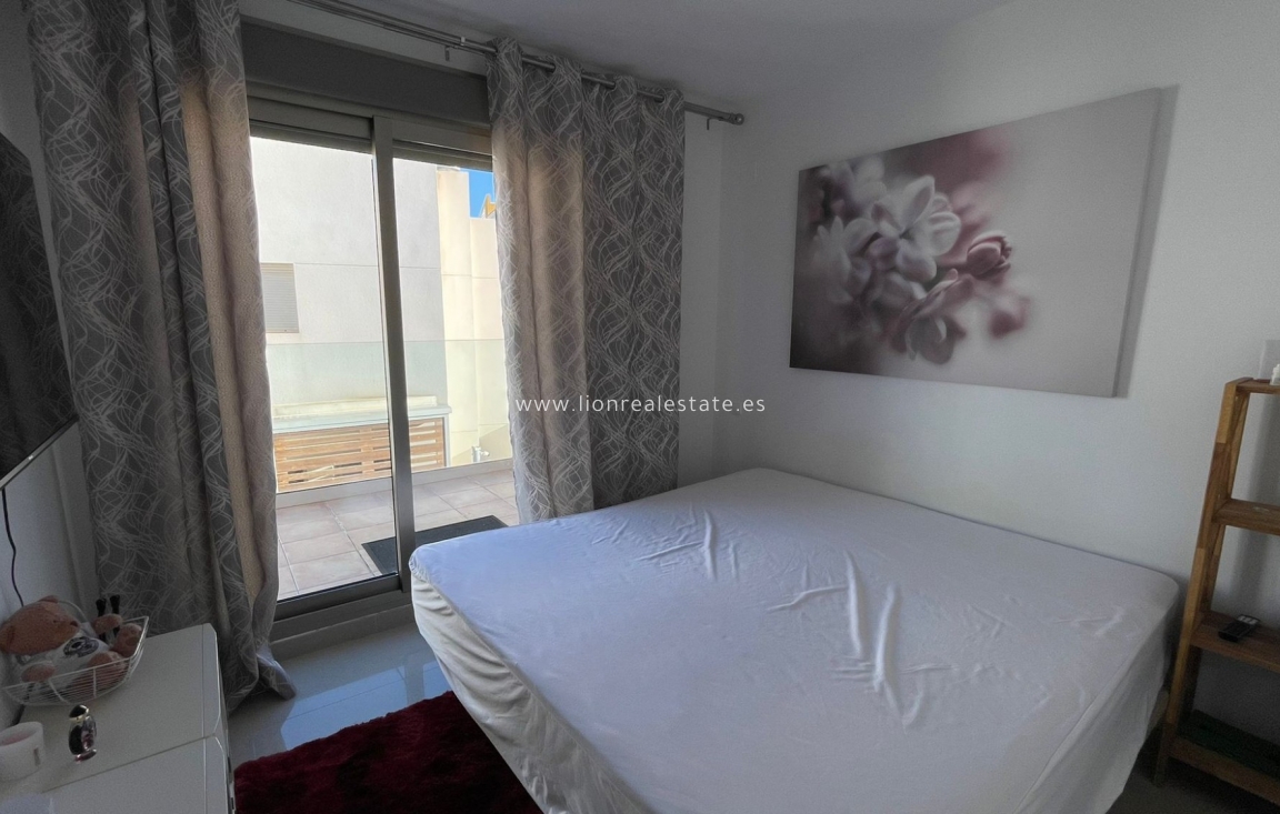 Odsprzedaż - Town House - Torrevieja - Punta Prima