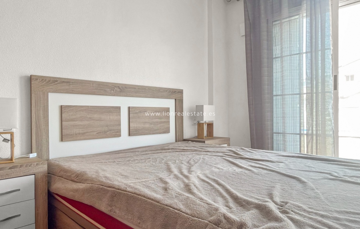 Odsprzedaż - Town House - Torrevieja