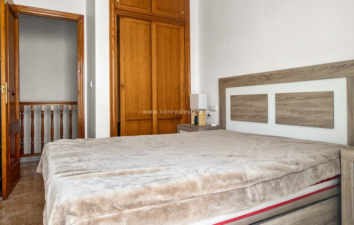 Odsprzedaż - Town House - Torrevieja