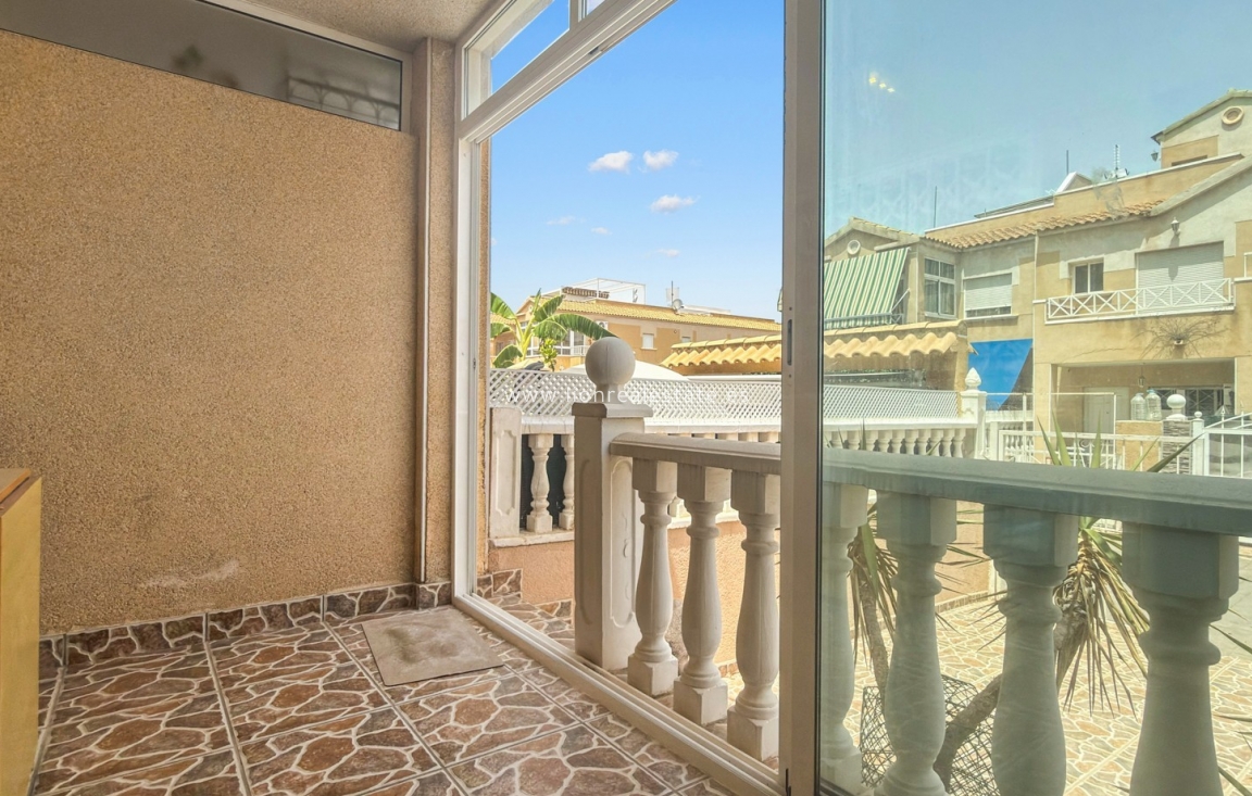 Odsprzedaż - Town House - Torrevieja