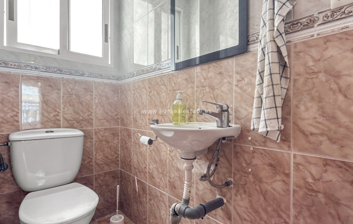 Odsprzedaż - Town House - Torrevieja