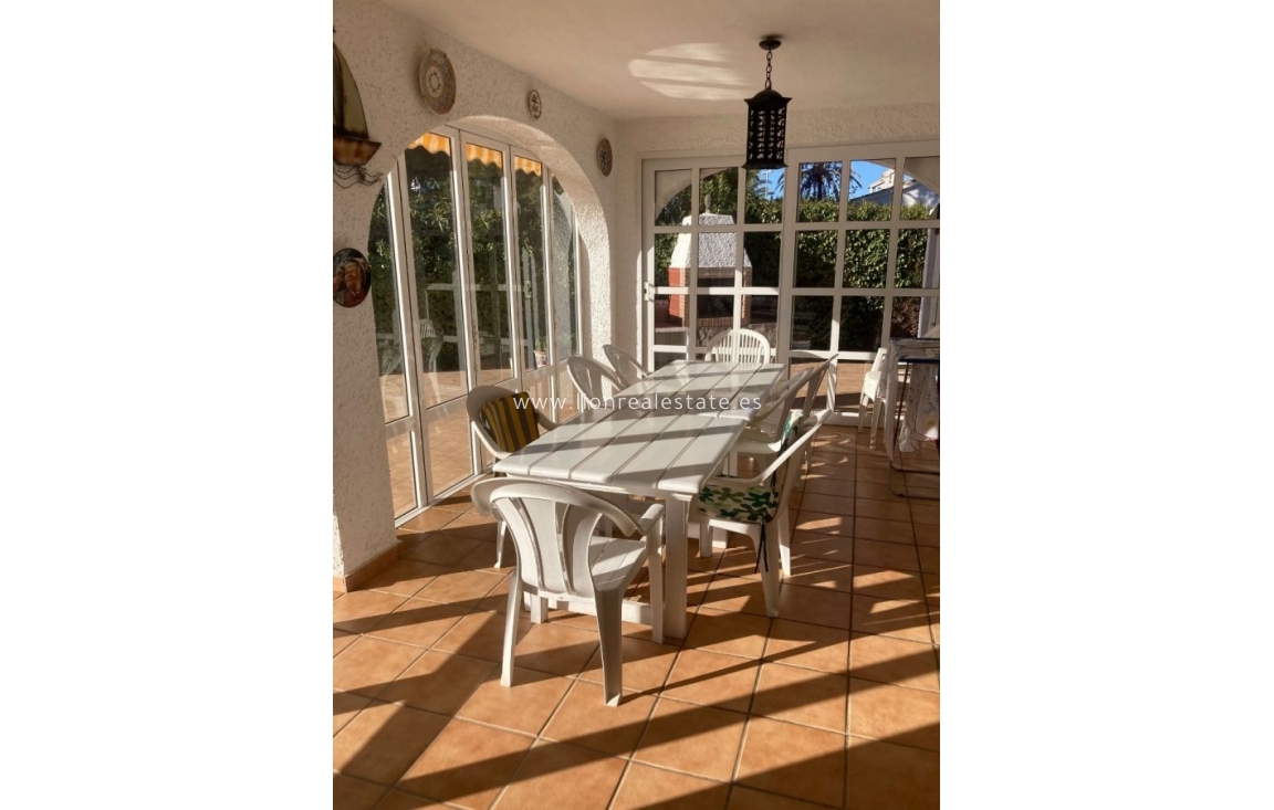 Odsprzedaż - Villa - Cabo Roig - Costa blanca