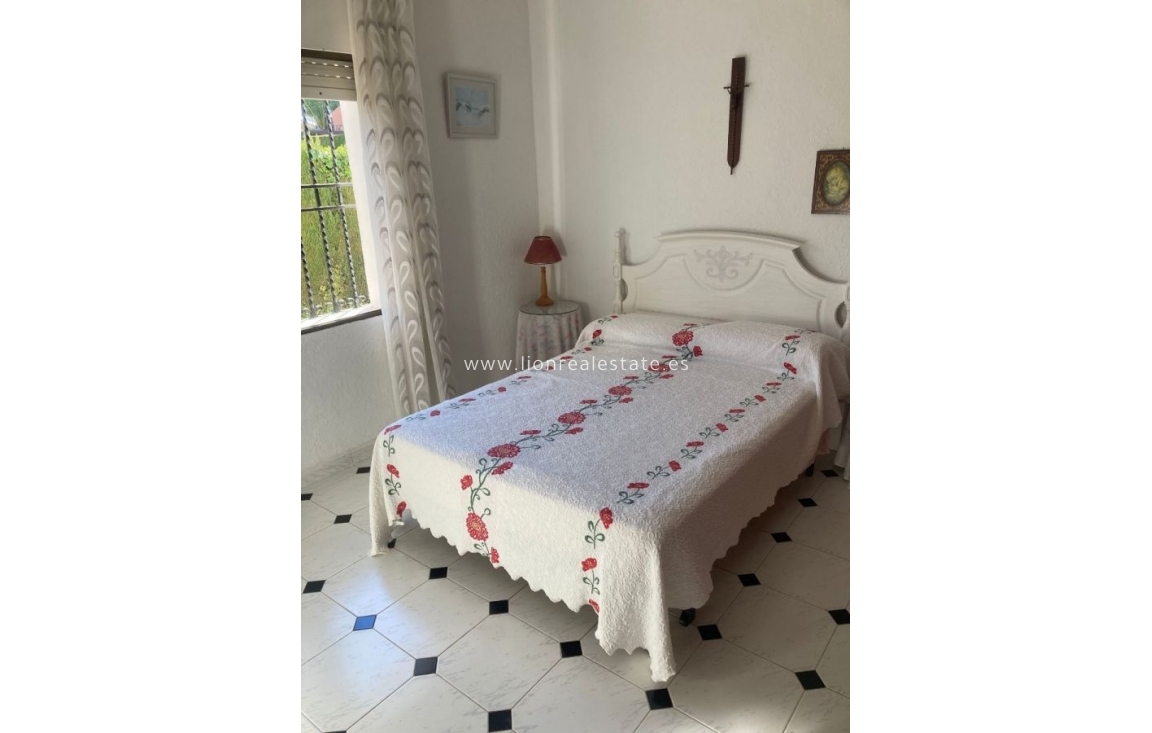 Odsprzedaż - Villa - Cabo Roig - Costa blanca