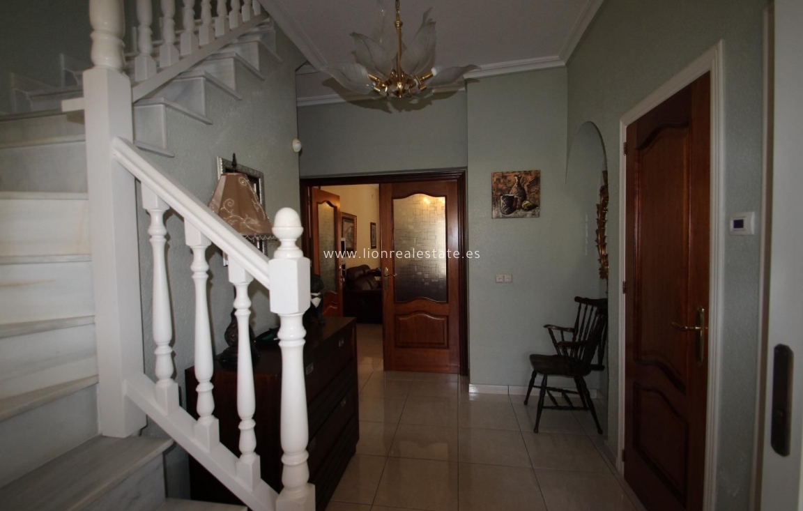 Odsprzedaż - Villa - Cabo Roig - Costa blanca