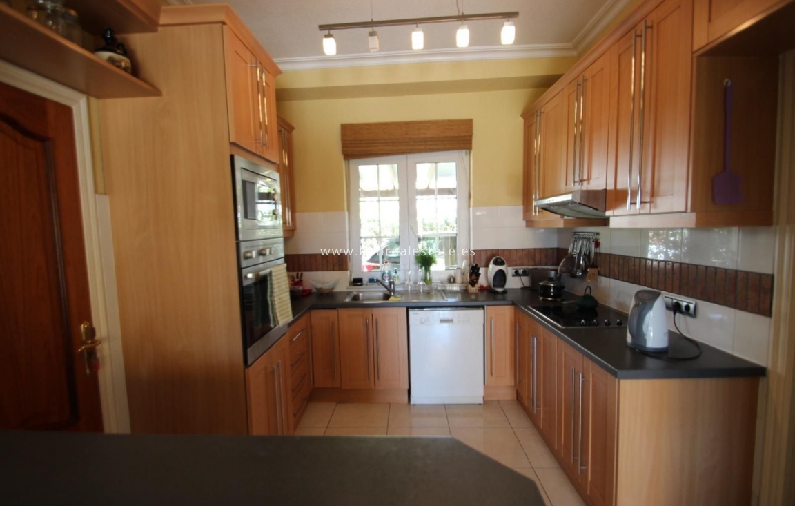 Odsprzedaż - Villa - Cabo Roig - Costa blanca