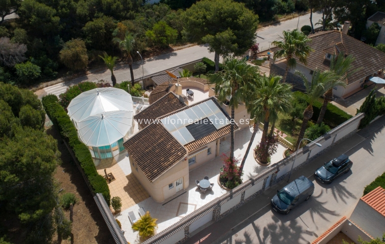 Odsprzedaż - Villa - Orihuela Costa - Dehesa de campoamor