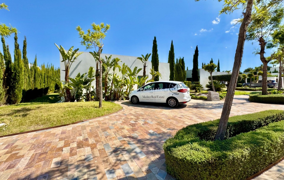 Odsprzedaż - Villa - Orihuela Costa - Las Colinas Golf