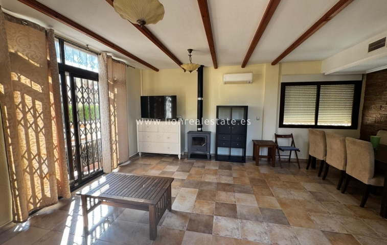 Odsprzedaż - Villa - Orihuela Costa - PAU 26