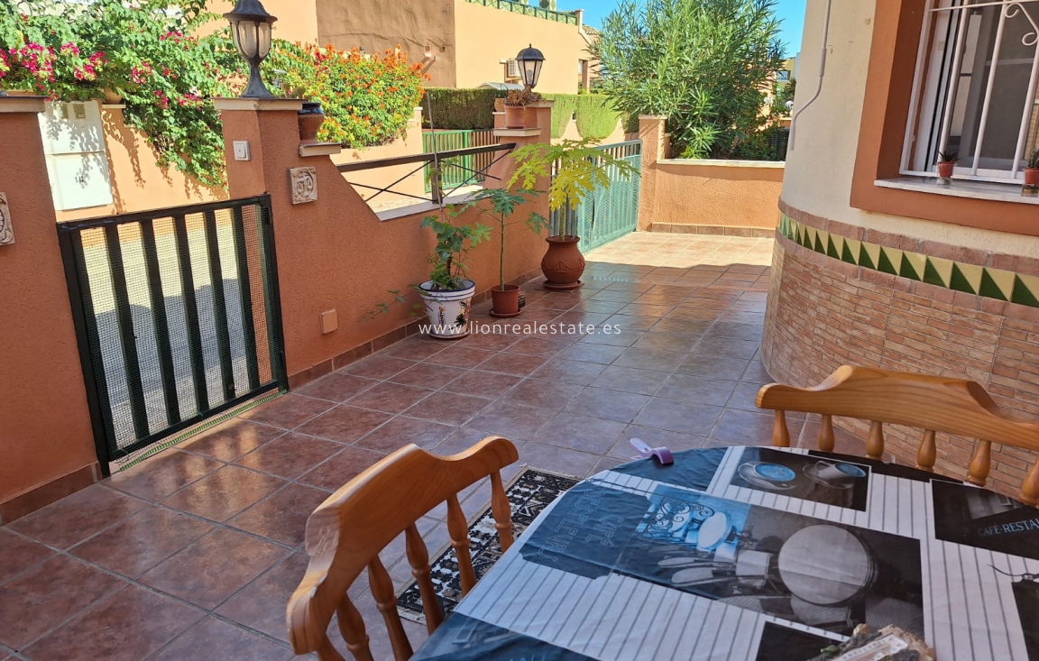 Odsprzedaż - Villa - Playa Flamenca - Villas San Luis