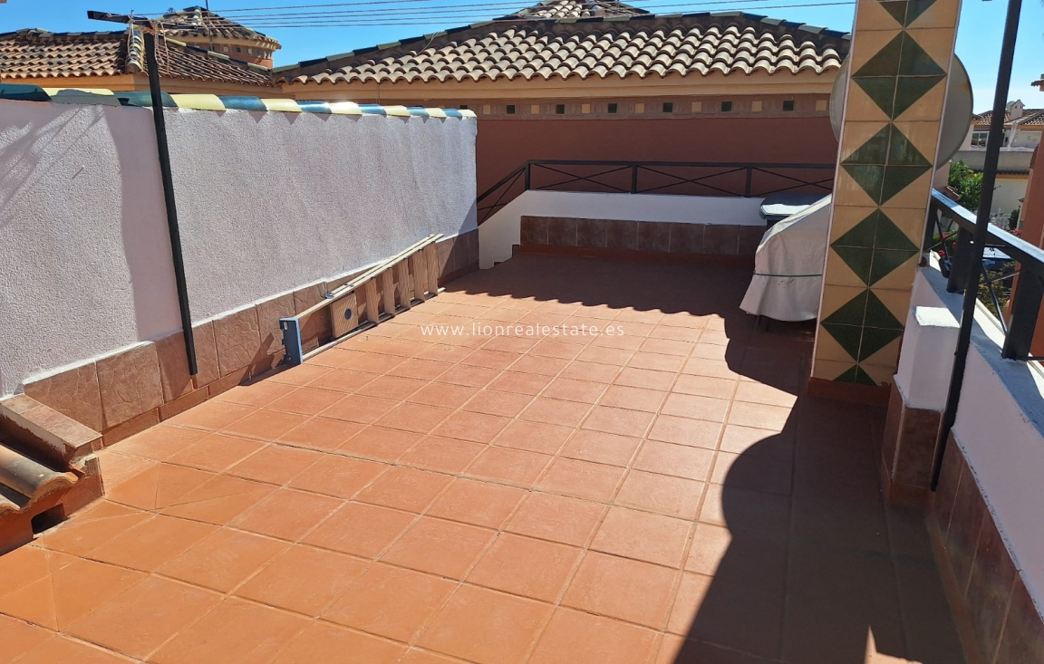 Odsprzedaż - Villa - Playa Flamenca - Villas San Luis