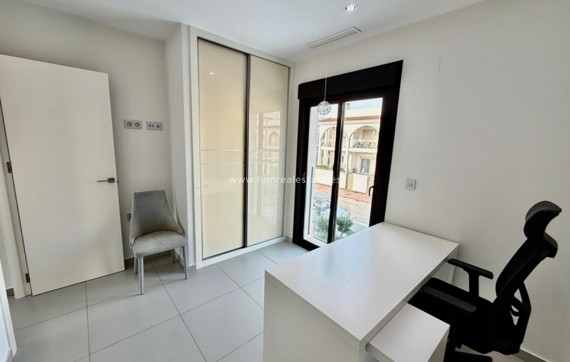 Odsprzedaż - Villa - Rojales - Cuidad Quesada