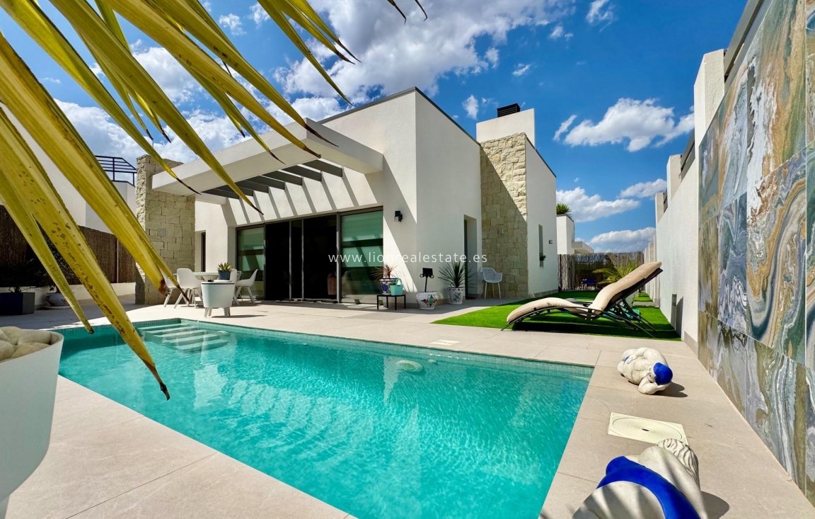 Odsprzedaż - Villa - San Miguel de Salinas - Blue Lagoon - Galán
