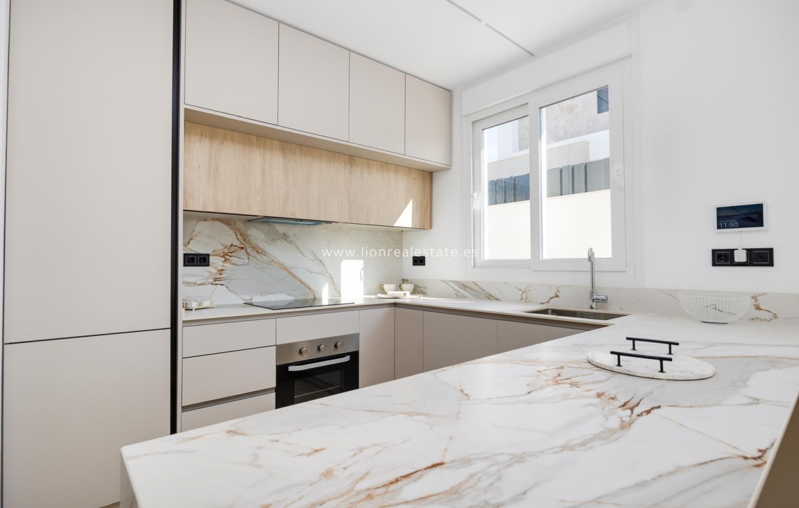 Odsprzedaż - Villa - Torrevieja - Aguas Nuevas