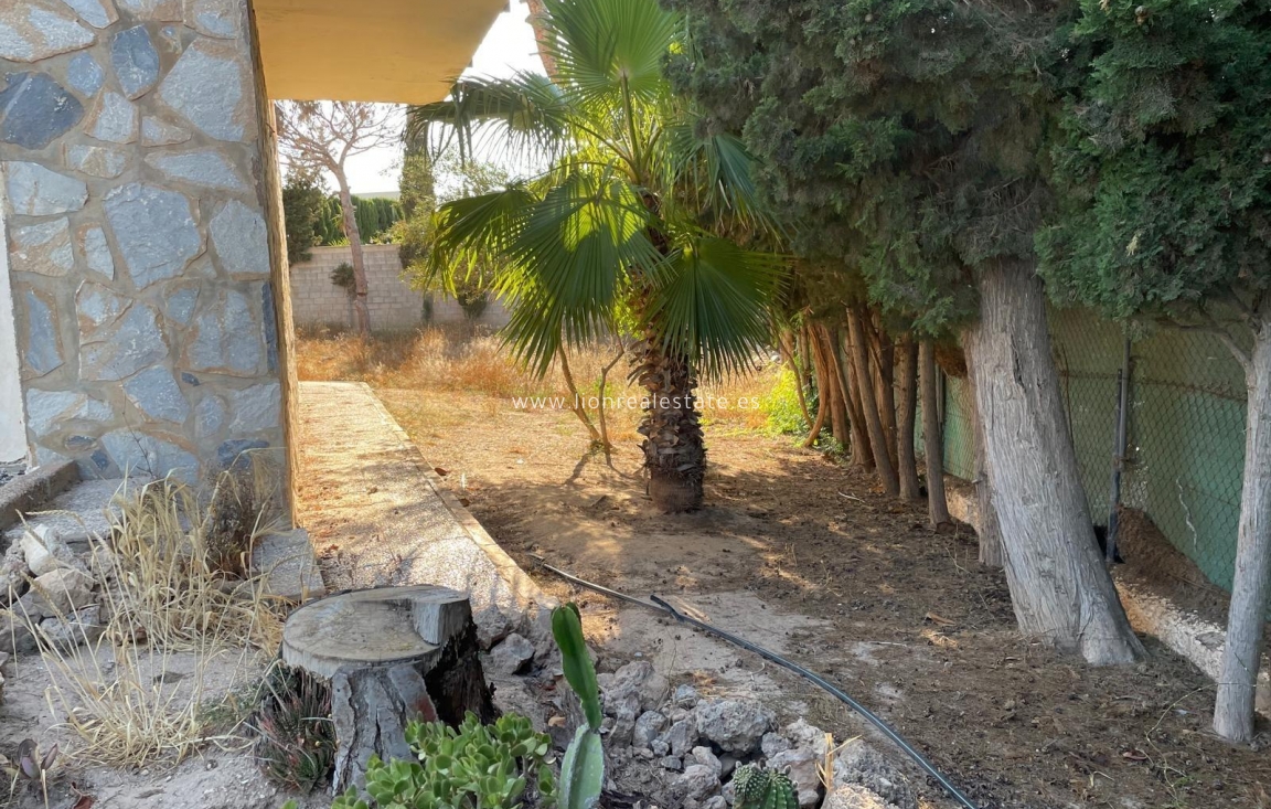 Odsprzedaż - Villa - Torrevieja - Los Balcones - Los Altos del Edén