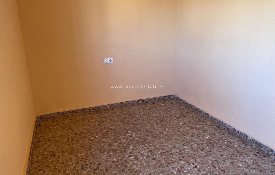 Odsprzedaż - Villa - Torrevieja - Los Balcones - Los Altos del Edén