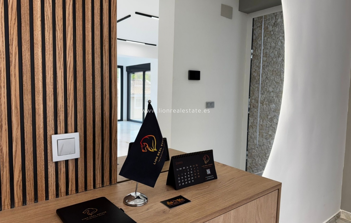 Odsprzedaż - Villa - Torrevieja - Los Balcones