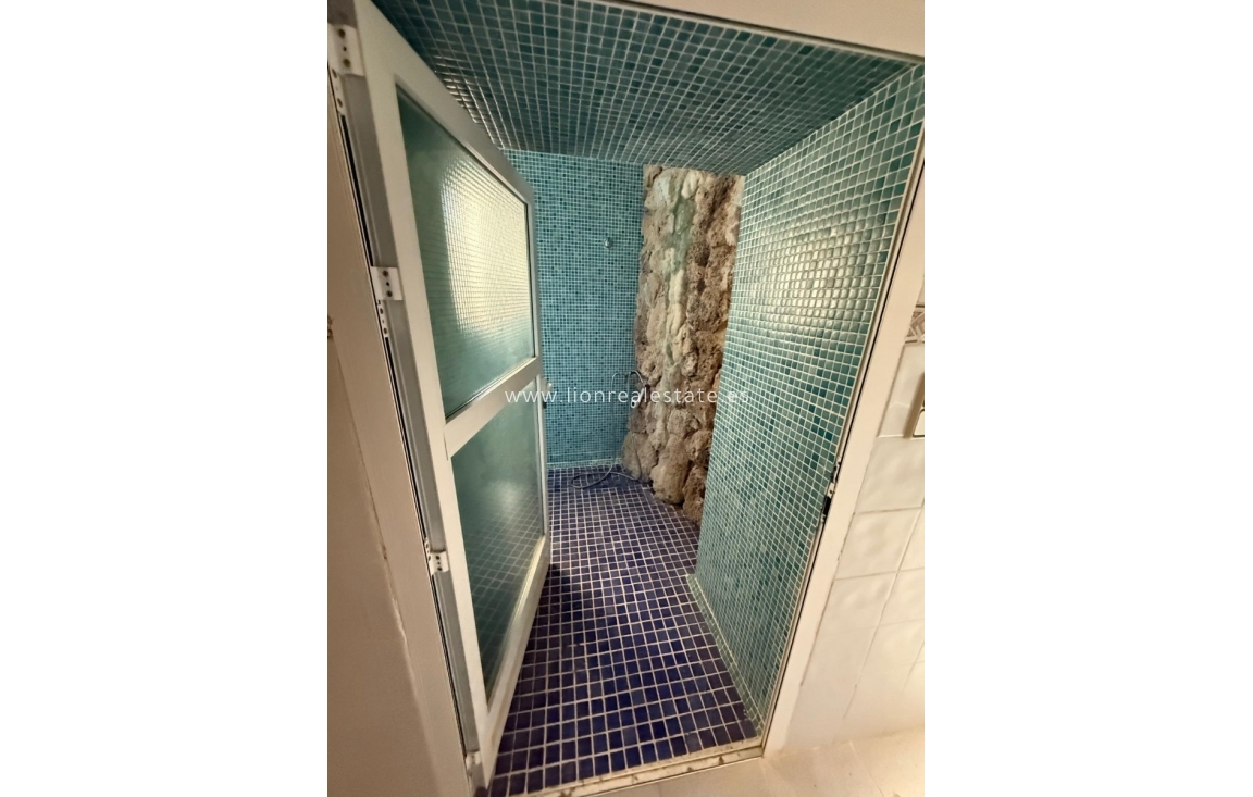 Перепродажа - Building - Valencia