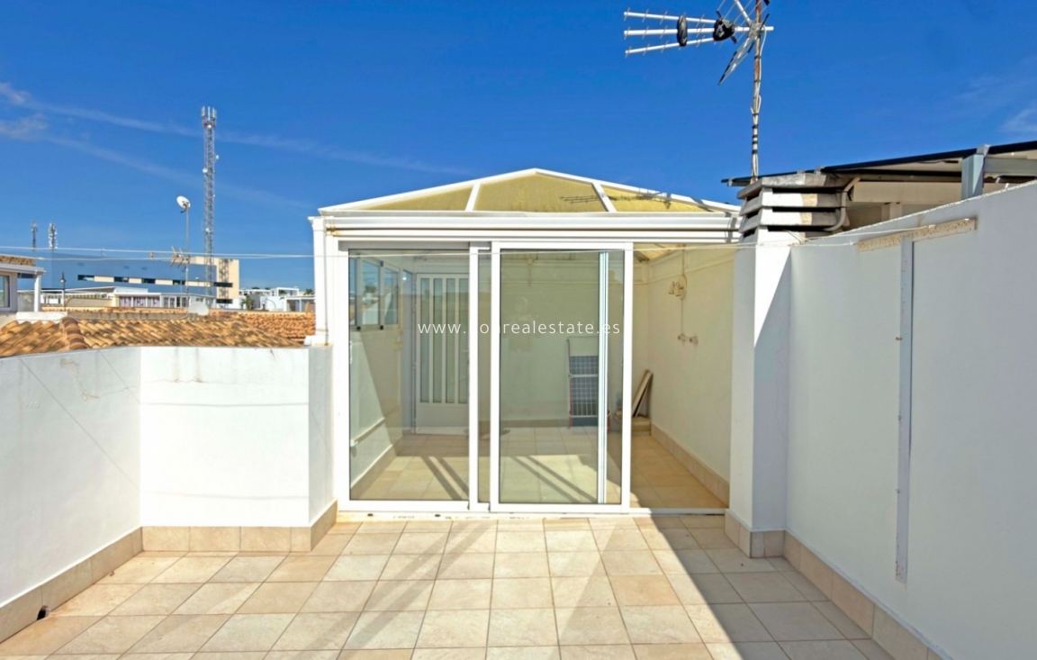 Перепродажа - Бунгало - Orihuela Costa - La Zenia