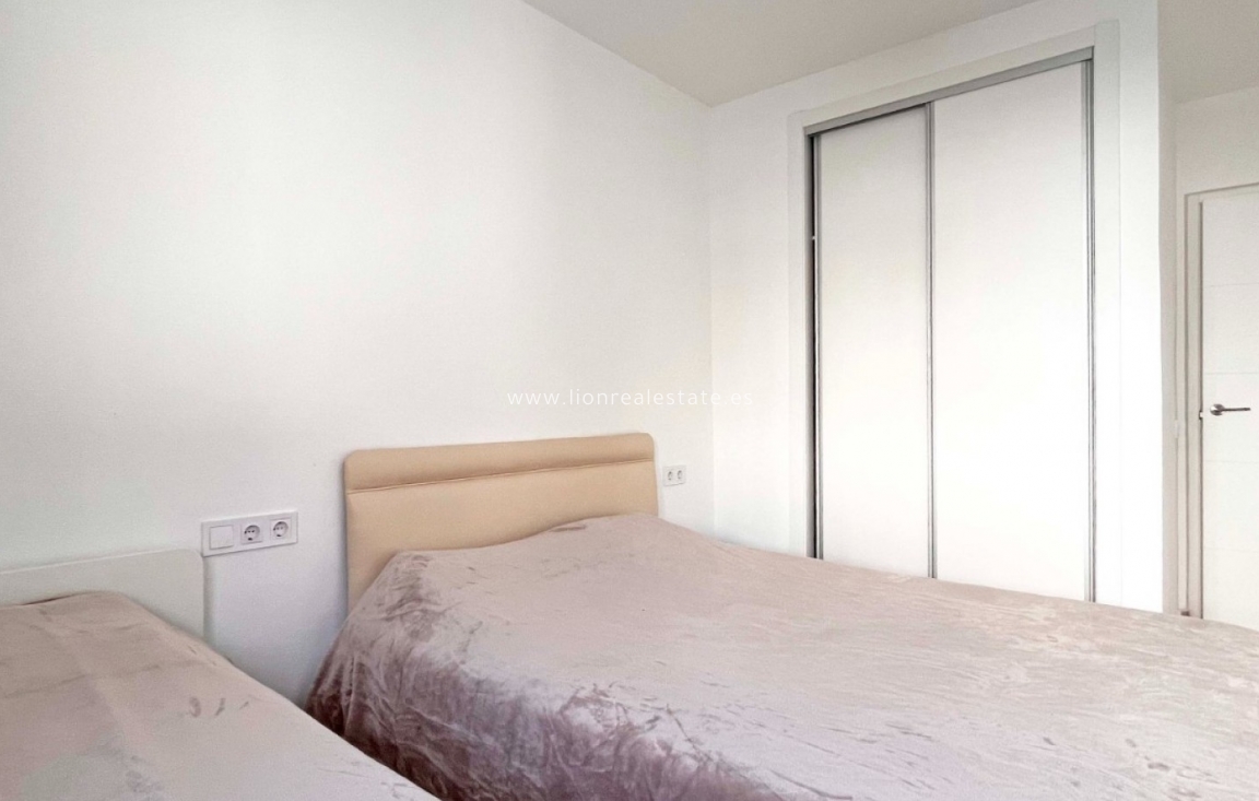 Перепродажа - Бунгало - Orihuela Costa - Playa Flamenca