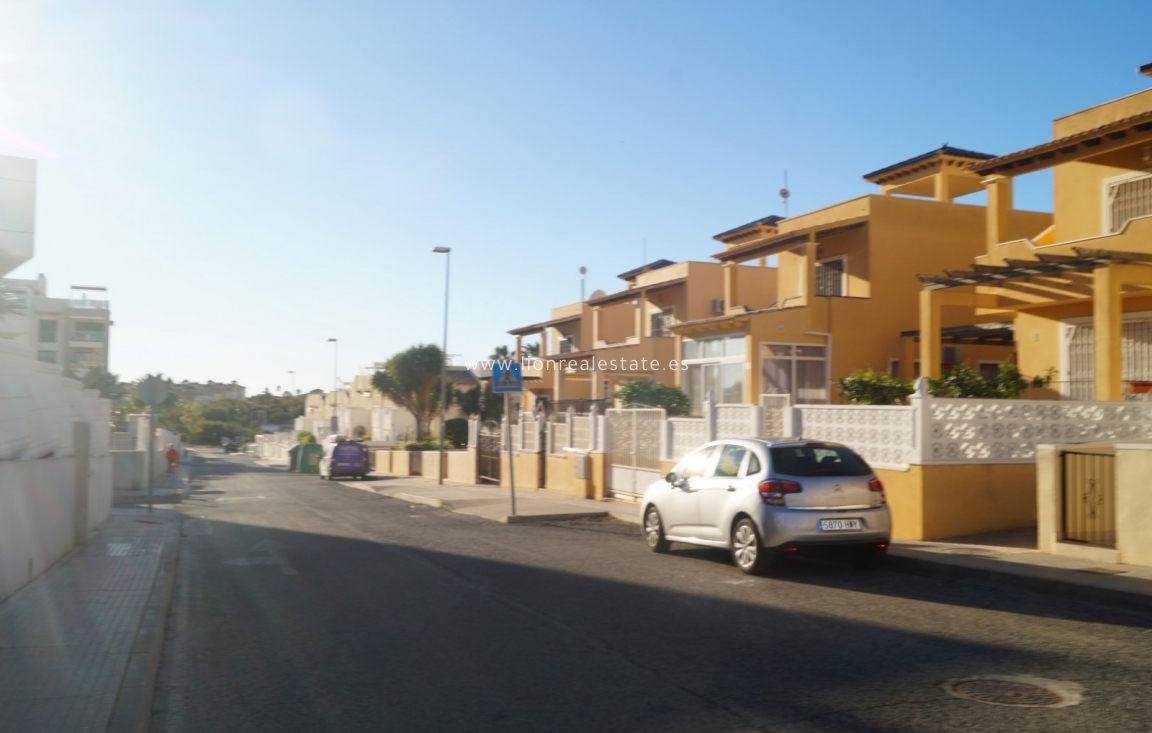 Перепродажа - Бунгало - Orihuela Costa - Villamartín