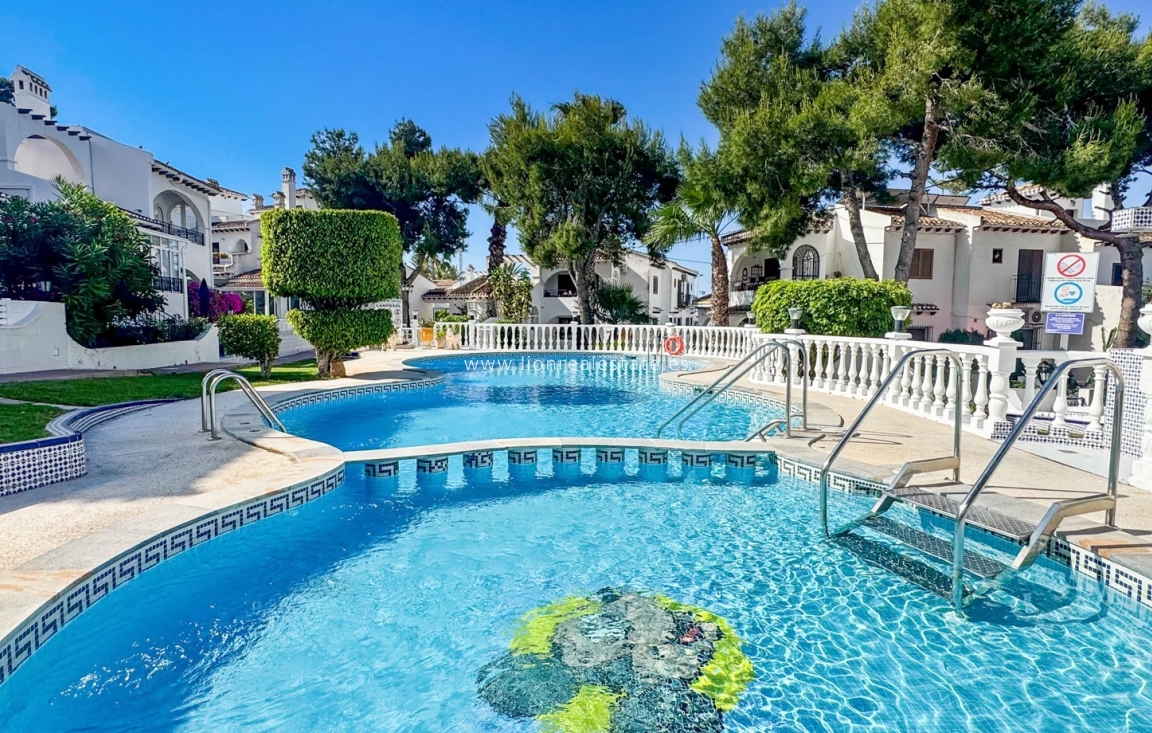 Перепродажа - Бунгало - Torrevieja - Nueva Torrevieja - Aguas Nuevas